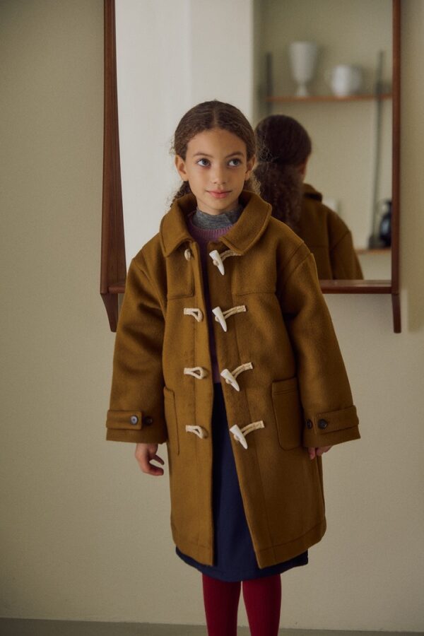 F67E2F37-EA28-4749-B9E7-87DAC5169F26_1_105_c ❄️ 羊毛牛角扣設計大衣