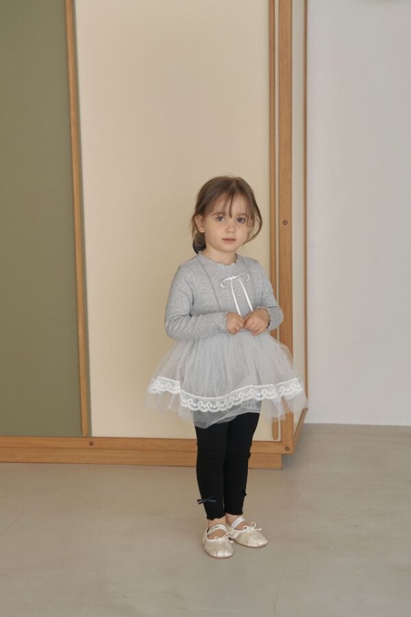 FE27EB32-37DD-4B85-B226-837045604343 〖預購〗柔潤小日子內搭褲