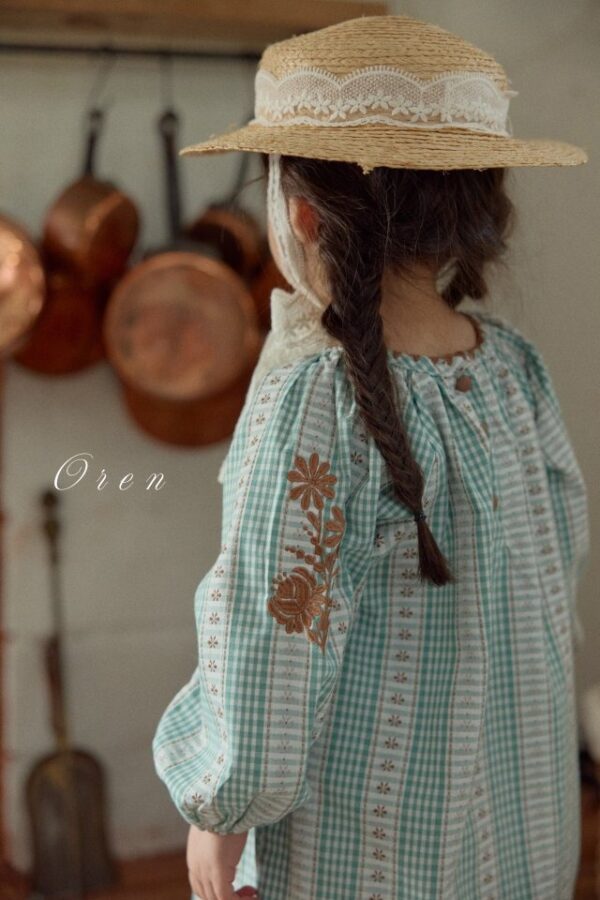 0782C952-8BA8-4EE5-96AE-7A102AE40B44 〖預購〗Cefuri 復古格紋洋裝