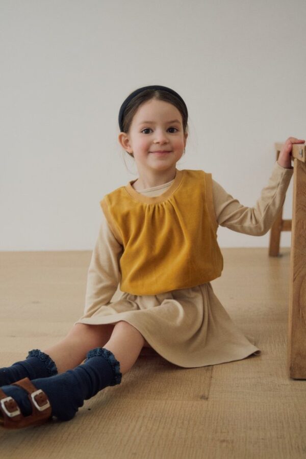 0BF32448-10B5-4177-877D-AC6B4C8F8B35 〖預購〗貝莉暖心背心