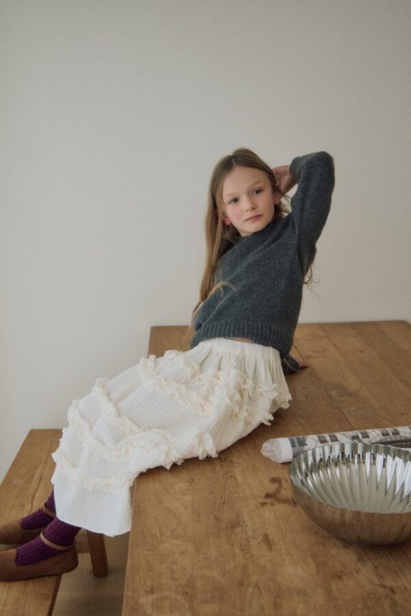 0D972488-DAA6-42C4-A2B9-E1A9EC023B22 〖預購〗純白凱特多層次蛋糕澎澎裙