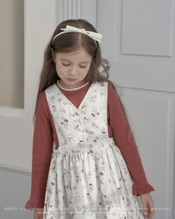 10C991CF-A561-4542-8A00-7376971BC598 〖預購〗Haute 慵懶美學碎花吊帶裙