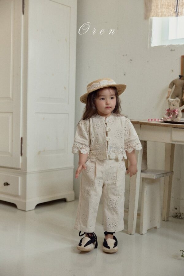 173D7B32-AC7D-4C4A-9FFC-2DD012863D10 〖預購〗Cosette 棉質蕾絲褲