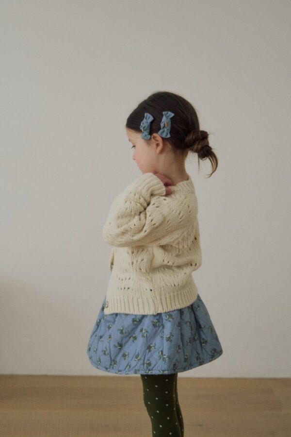 180BACDB-01BC-49B2-8322-0E97B29770FE 〖預購〗羽翼立體壓紋質感短裙