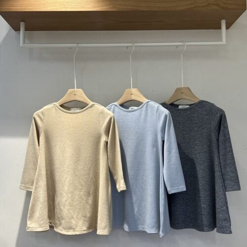 183236BF-4D23-45FA-9816-5ED902F81619_1_201_a 〖預購〗純淨奶油剪裁連身裙