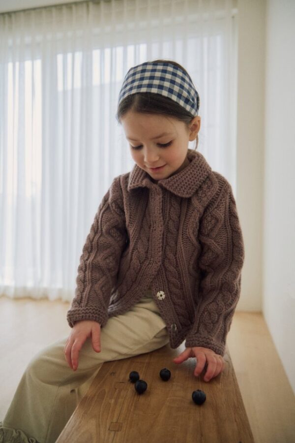 18F65398-6312-4FF1-9075-D54FCBE0C11C 〖預購〗Sally 經典麻花質感開襟外套