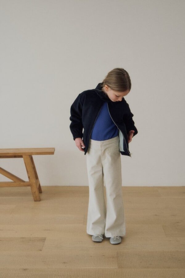 1A41DB94-3DE4-492B-8134-B29A1E48AEC5 〖預購〗極光燈芯絨長褲