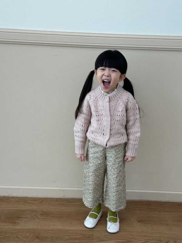 278E2485-68D2-4A07-98C5-022BDACEFDAD 〖預購〗Koi 花綻碎花滿版質感長褲