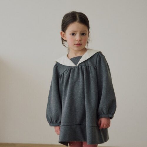 2C08DF5C-C64B-4CF4-ACFF-A6277D04D626 〖預購〗學院序曲經典深灰質感洋裝