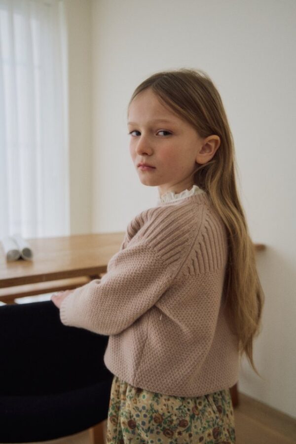 2CAF54F2-5136-4813-A860-950883A514B9 〖預購〗Mie 羊絨感圓領上衣