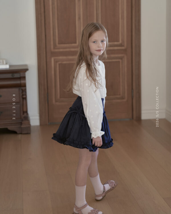 2FAF8434-523F-49EC-A9CD-585A951CACE8 〖預購〗Lara 舞動層次感蝴蝶結澎澎褲裙