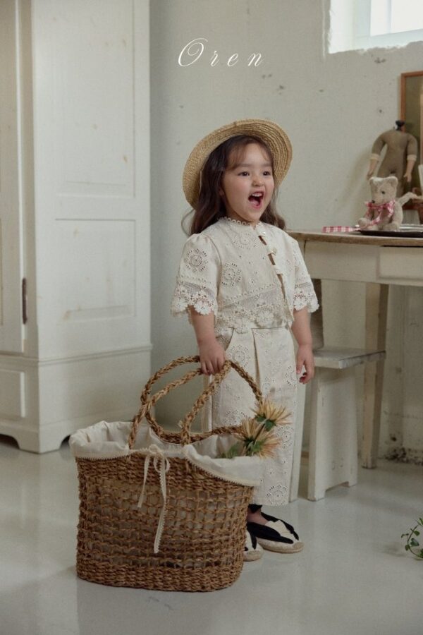 31B595E8-6C05-43D3-B894-EC185535A47C 〖預購〗Cosette 棉質蕾絲褲