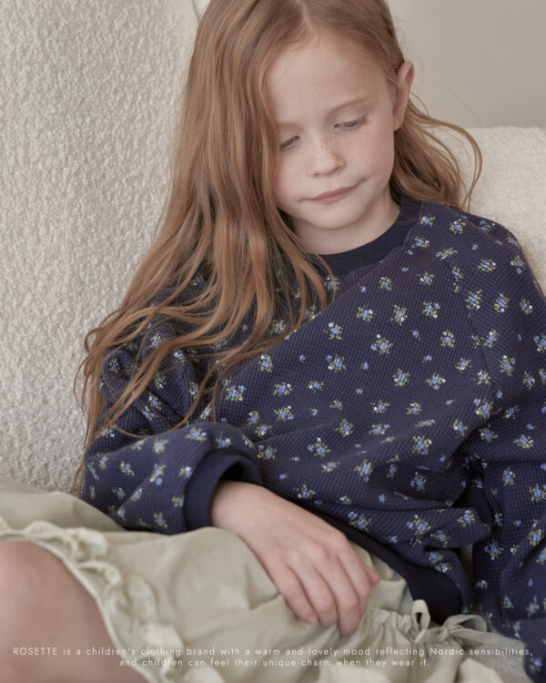 359E629C-CAB1-4E8D-8DCA-A441A7FA4AD5 〖預購〗可朗芙紋理圓領衛衣