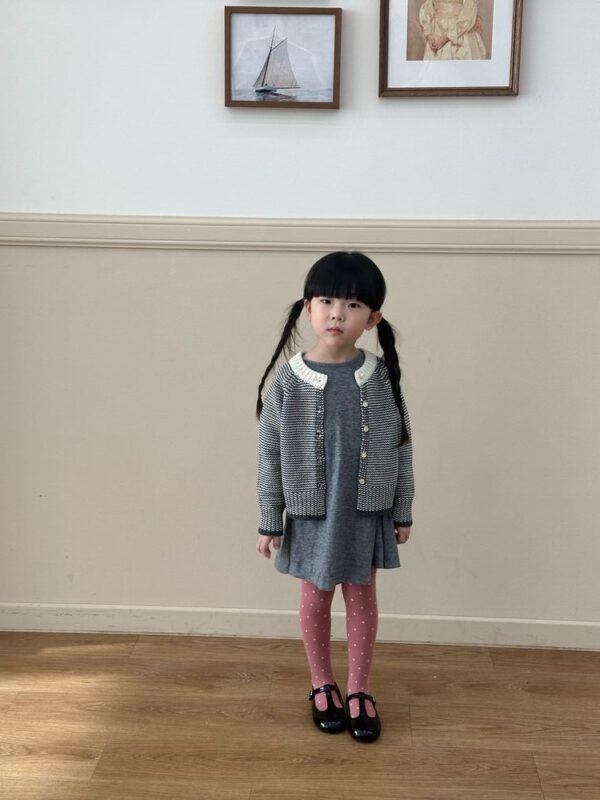 4566734C-952A-4985-AABE-695F3D7290B3 〖預購〗純淨奶油剪裁連身裙