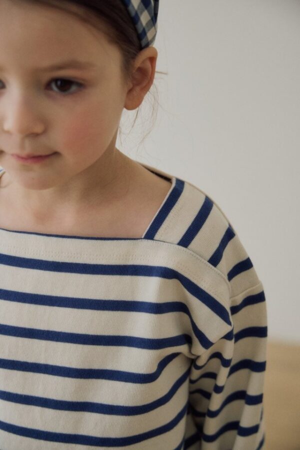 465387E9-4386-4FF4-B3EC-10DD53C03F33 〖預購〗歲月水洗經典橫條紋上衣