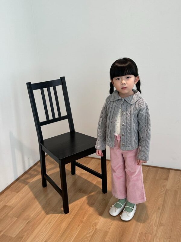 4C9222A3-3684-4EAF-85D1-0DD3F60F55E7 〖預購〗極光燈芯絨長褲