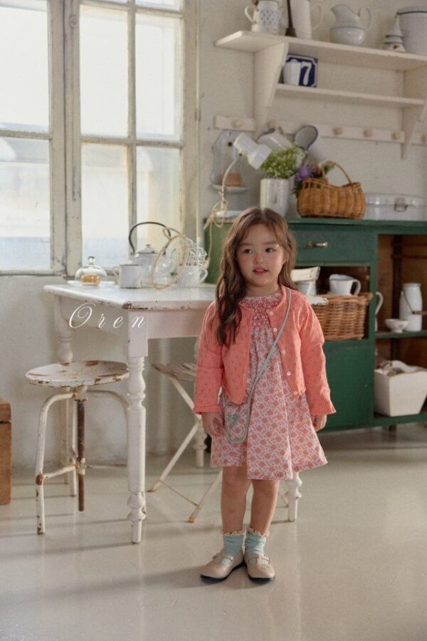 4DCC240B-6D49-4957-97BA-9C808E48A160 〖預購〗 Rosaline 針織開襟外套