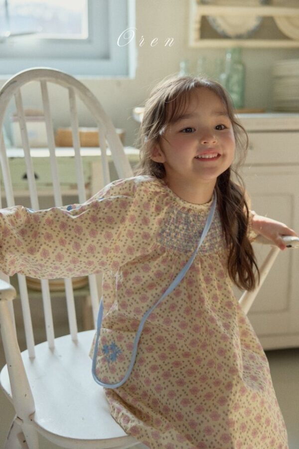 5027FCDA-4E25-4219-9B13-9A8B01BEA6CF 〖預購〗 精靈雛菊摺皺洋裝 精靈雛菊摺皺洋裝