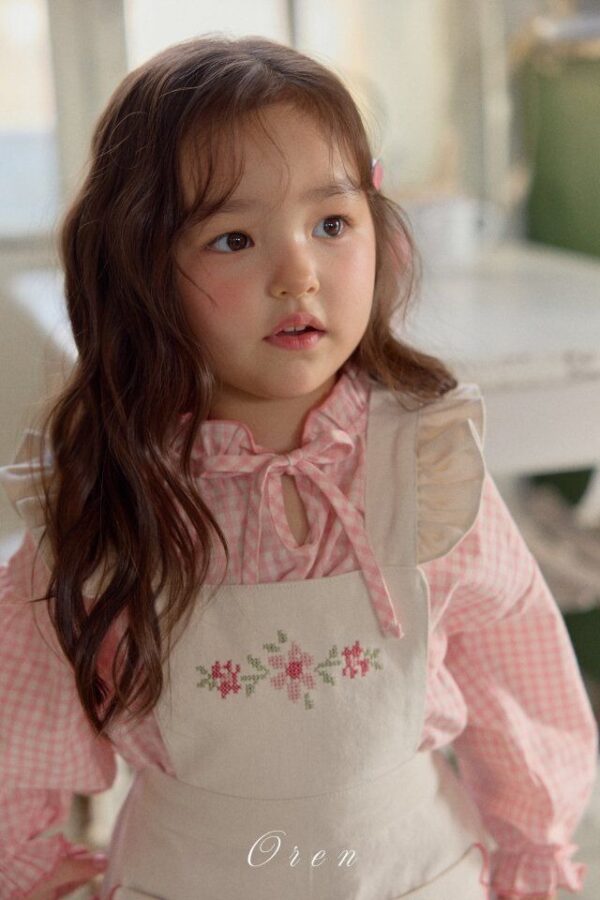 514C7A8A-C211-4702-B7BD-FECB56C55153 〖預購〗鈴鐺口袋吊帶褲