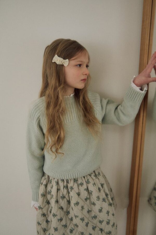 56998FD0-6747-4569-9961-A150B4E5087E 〖預購〗Mie 羊絨感圓領上衣