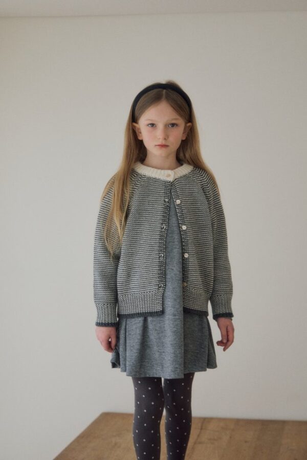 593F8179-837F-4B69-A2D0-88B1E60773C9 〖預購〗純淨奶油剪裁連身裙