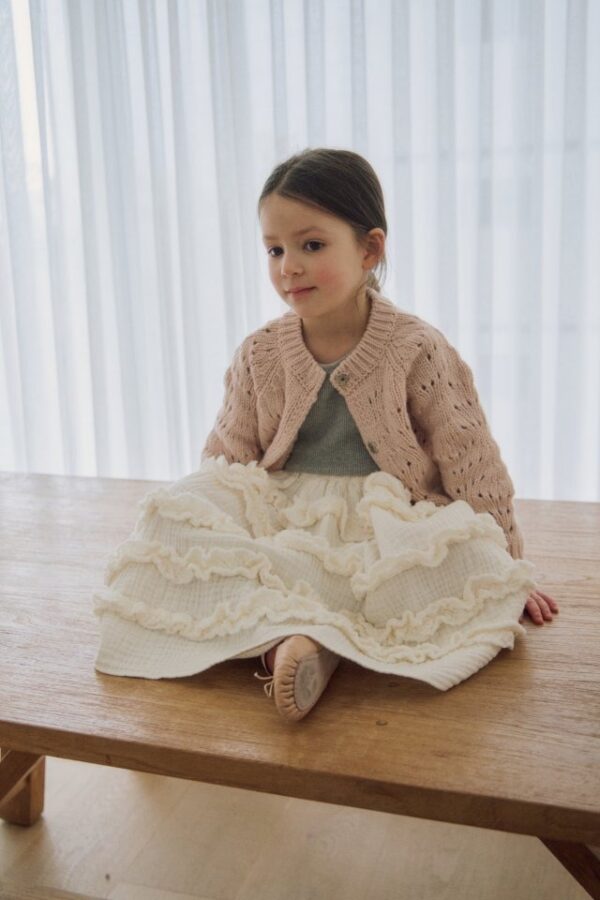 5D051488-AFD4-40B9-9972-E91C63356184 〖預購〗純白凱特多層次蛋糕澎澎裙