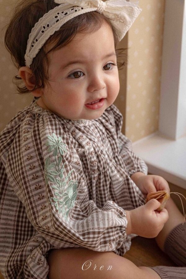 61F1207C-0D7F-4CA2-A0AE-FEE137EE91E9 〖預購〗Cefuri 復古格紋洋裝