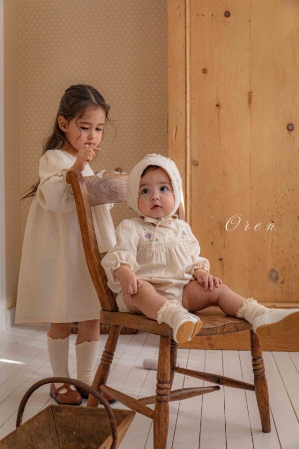 6B612AE0-2EDA-4C6C-BDE0-5566E23DECD7 〖預購〗艾瑪蝴蝶暖暖洋裝