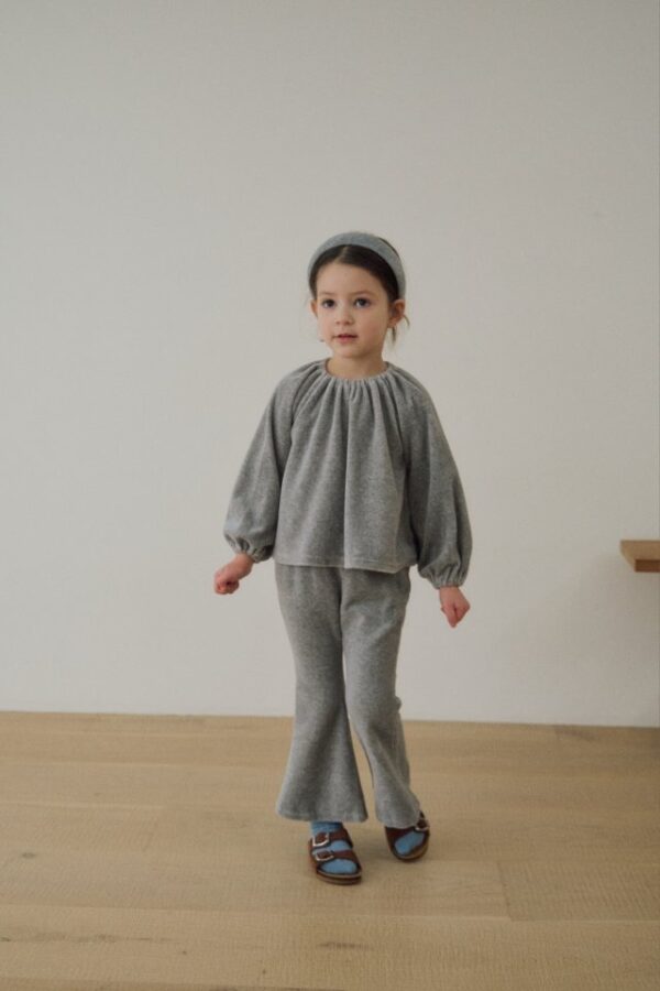 6E90FD6D-FC52-494C-8C91-FC993B209FBA 〖預購〗Coco 詩篇縮口袖套裝