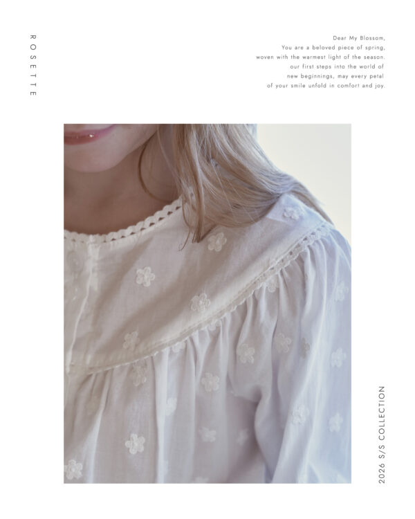 7ABC78DD-C74D-4E34-9818-539057CA21CF 〖預購〗Maren 蕾絲邊飾質感襯衫