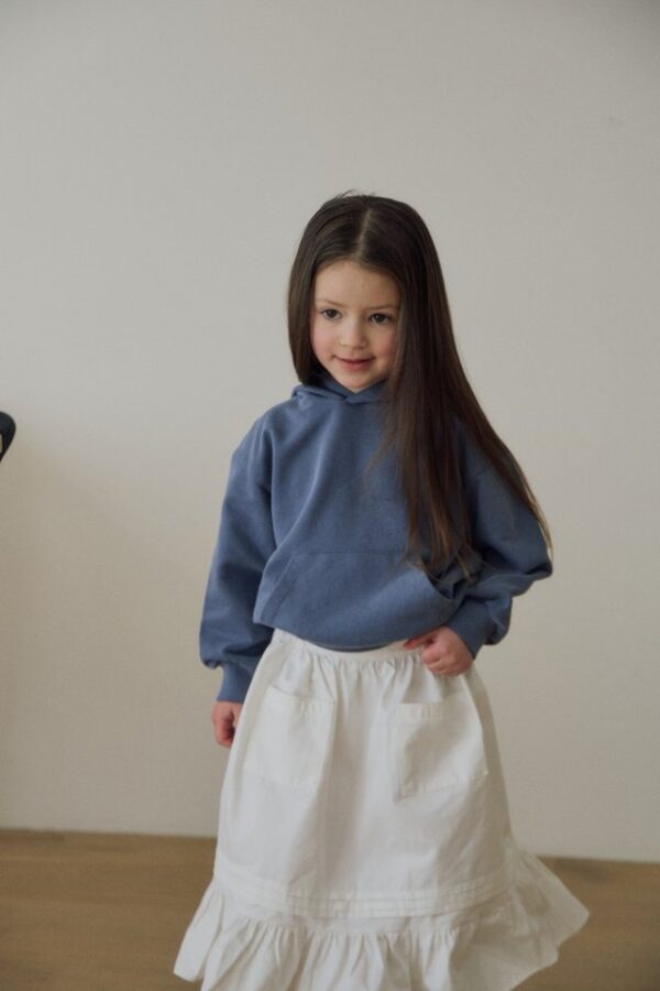 7C571FBA-81FA-4392-800C-CB4B989686AC 〖預購〗晨露復古連帽上衣