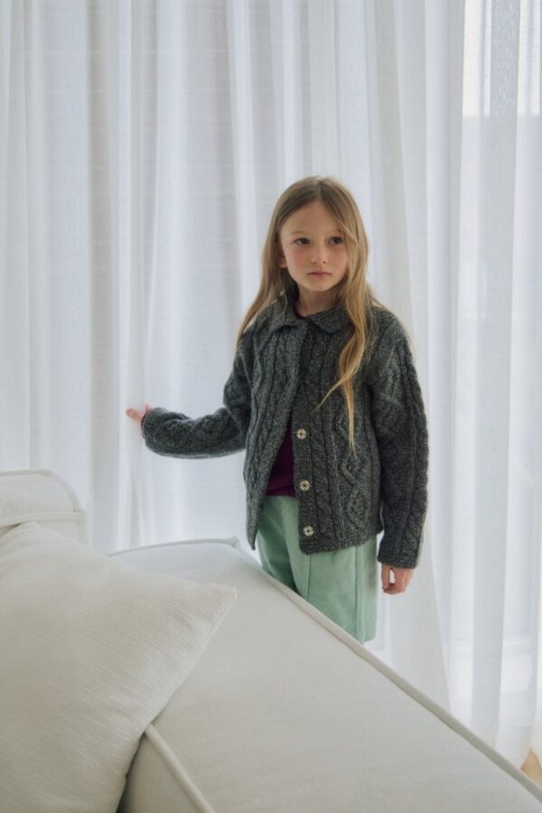 7E878976-FB36-4025-B36C-794DFDC736EE 〖預購〗Sally 經典麻花質感開襟外套