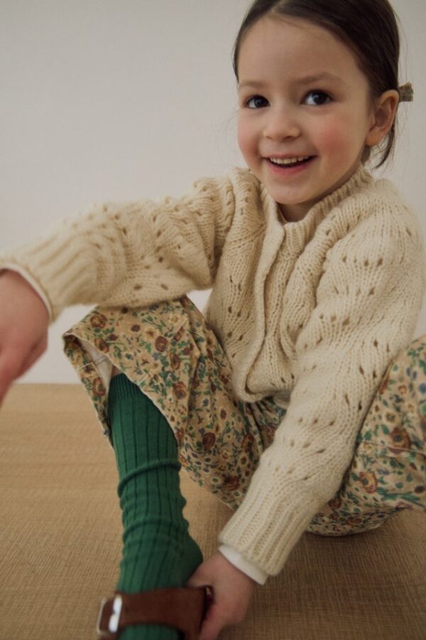 8F008CB7-3ED0-4FE4-AEDD-EE94665EB2A2 〖預購〗Koi 花綻碎花滿版質感長褲