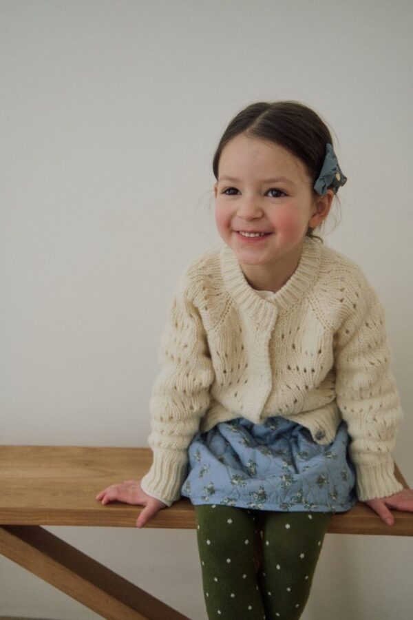 〖預購〗羽翼立體壓紋質感短裙