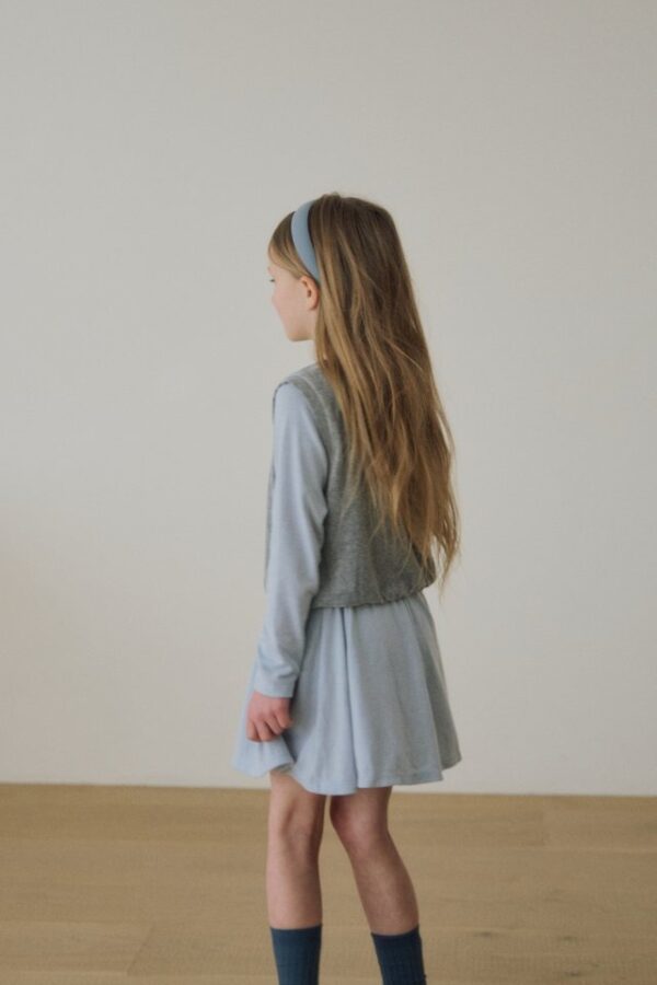 9BC99F79-6019-4109-BEB3-E699D4F40FB9 〖預購〗貝莉暖心背心