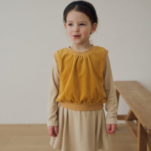 A3FFEAD7-DB07-4B10-AA82-AEDEB02A9D3D 〖預購〗貝莉暖心背心