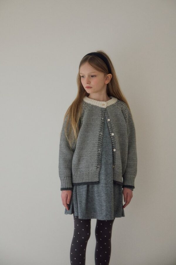 A68ABF96-04D5-4B1F-8EEF-D09E542E70E1 〖預購〗復古撞色邊飾經典外套