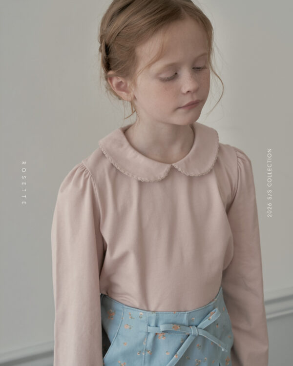 A7C21C12-1C4E-4B53-9ADF-90530002ACC5 〖預購〗Berry 奶油濾鏡翻領上衣