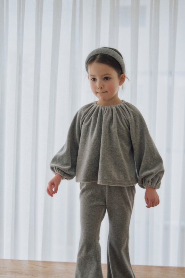 ADAAA261-3E3A-4D6B-AB18-3CC32553EB30 〖預購〗Coco 詩篇縮口袖套裝