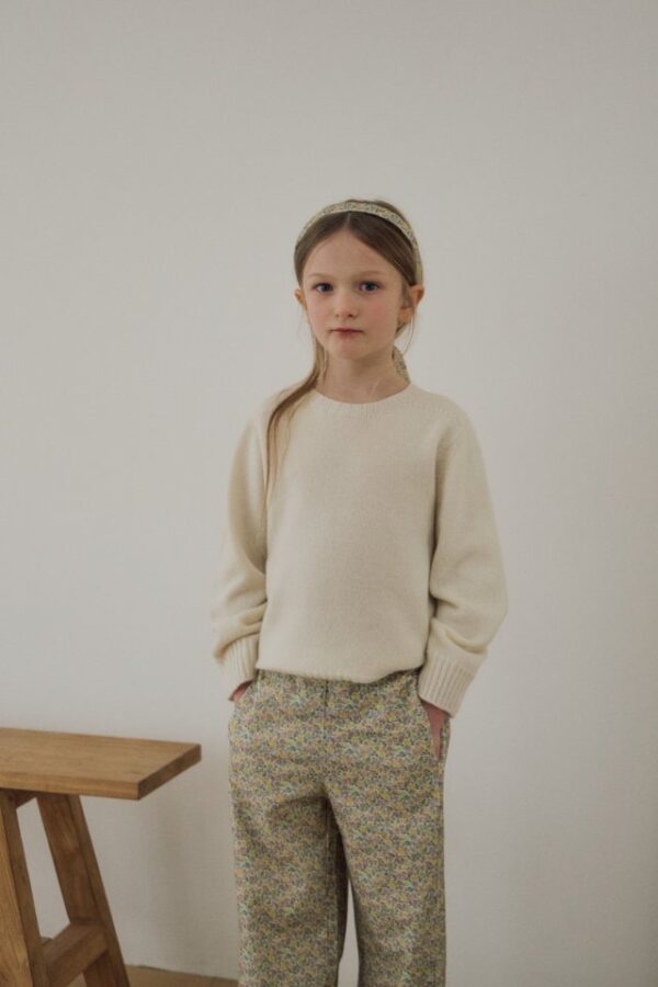 AF969D32-2FF0-4D3D-8F9E-BCBC4860A1FA 〖預購〗Koi 花綻碎花滿版質感長褲