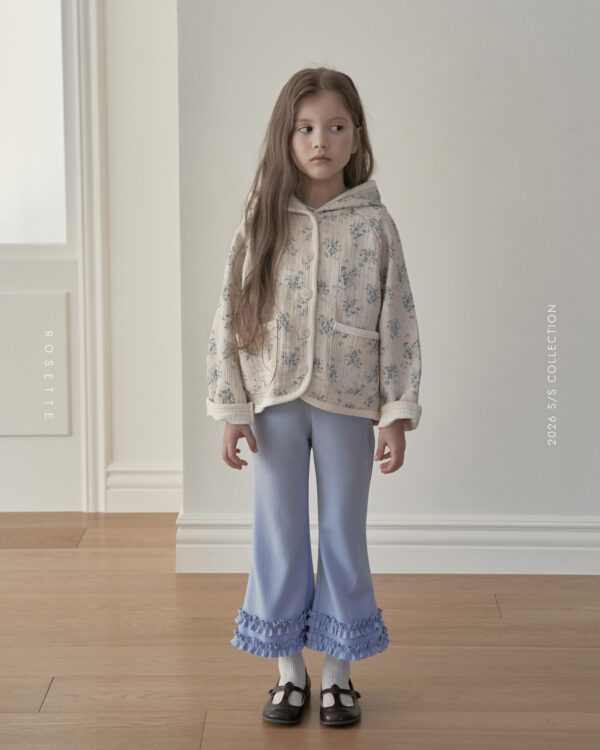 B56A4B61-660A-491C-864B-52DC31FB36ED 〖預購〗Humming 氧氣蕾絲邊連帽外套