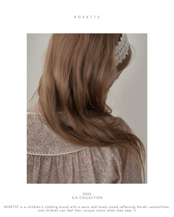 B5C60E30-9D4C-4C82-A0D8-C0C4A8DC8725 〖預購〗Maren 蕾絲邊飾質感襯衫