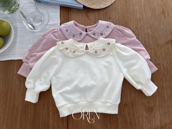 BC6011C2-5319-49A1-9E51-1E230789FF28 〖預購〗Asha 花卉刺繡衛衣