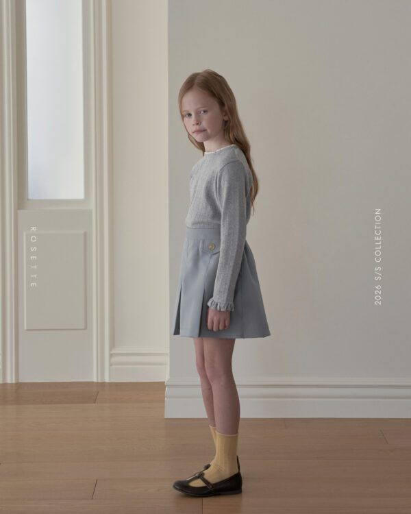 C4793189-4769-4EC2-9BE5-5BE0F9B18B9E 〖預購〗Annie 氧氣感親膚上衣