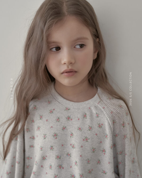 CAFF021C-37DA-4AD0-9E04-AB4E205CFD77 〖預購〗可朗芙紋理圓領衛衣