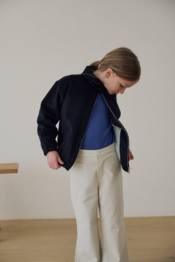 CBB6DFC5-192D-4EF2-9C12-D1D2DFDA9301 〖預購〗極光燈芯絨長褲