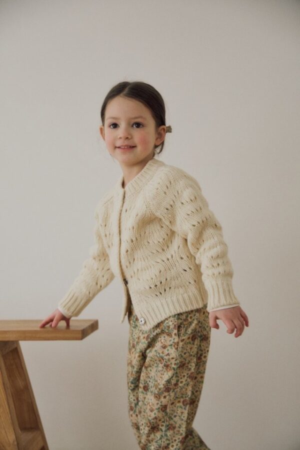 D0158798-D4FD-467E-9039-C216994DC488 〖預購〗Koi 花綻碎花滿版質感長褲