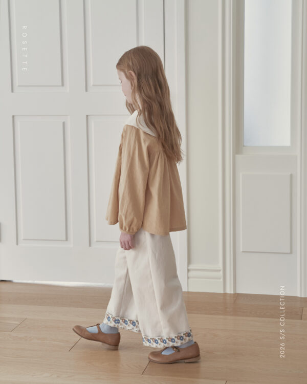 D07948FC-3F51-453E-8FF4-75BCC70AF810 〖預購〗May 恆藍質感水洗直筒牛仔褲