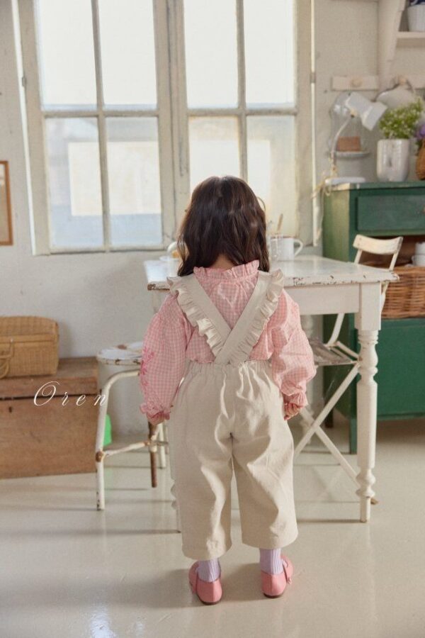 D1364C00-63E7-4509-BD44-BBB56BC4C67A 〖預購〗鈴鐺口袋吊帶褲