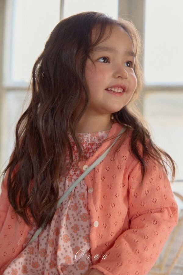 D7BDA24A-EF3F-4B27-9798-9E33924EA4E2 〖預購〗 Rosaline 針織開襟外套